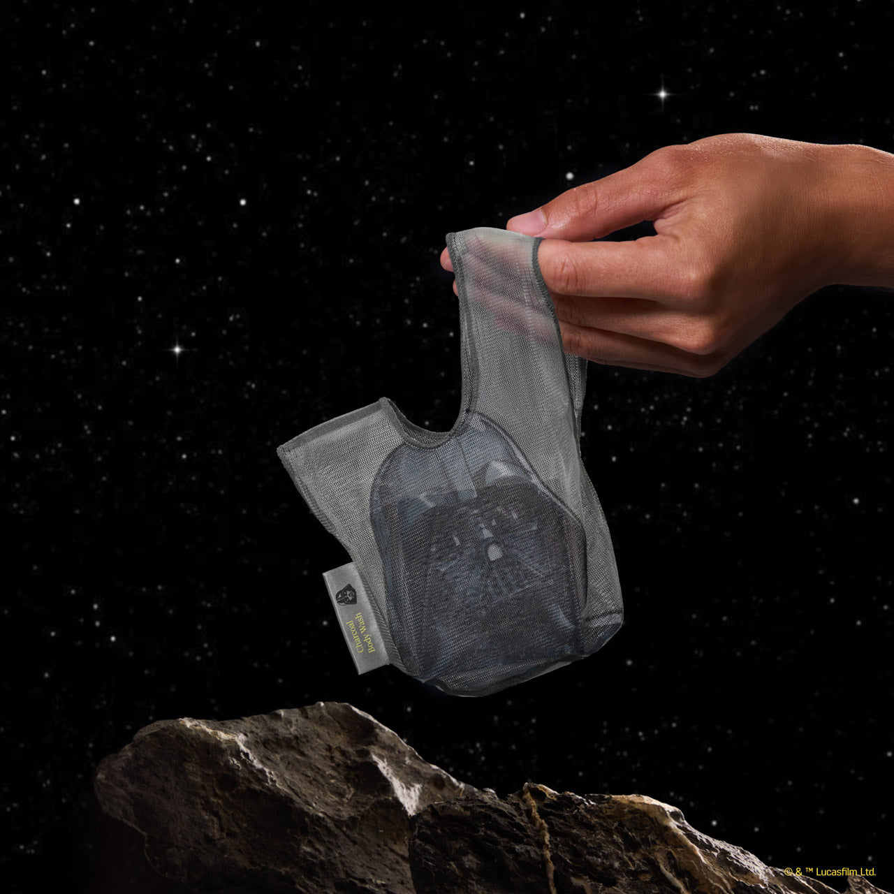 504568-StarWarsxKitsch-CreativeProductShoot-BodyWashBarSaverBag-DarthVader-2-1280x1280px.jpg