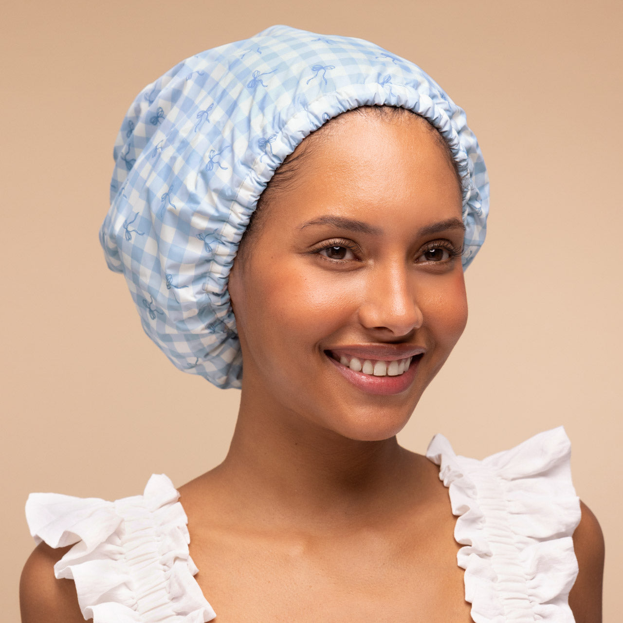 513706-SatinLinedFlexiShowerCap-Cleanse-GinghamBlue-Model-3-alt-1280x1280px-1.jpg