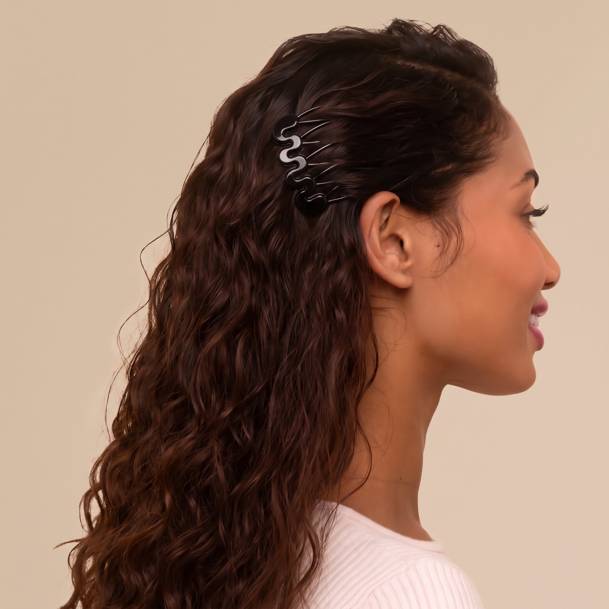 514314-RecycledPlasticFrenchHairCombs-2pcSet-Black-Model-3-1280x1280px.jpg
