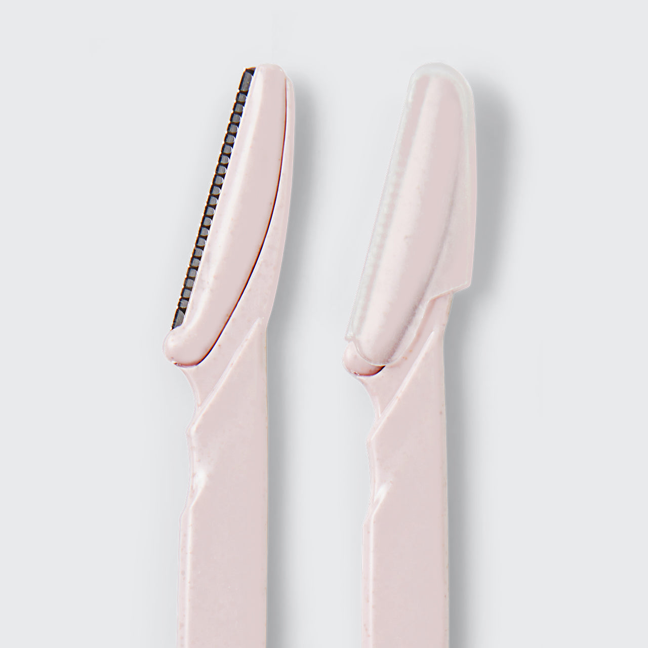 5540-pro-wheatStraw-dermaplaner-12pc-blush-1280x1280px_b640a68c-c170-422b-84e3-3efcce77dfab-1.jpg